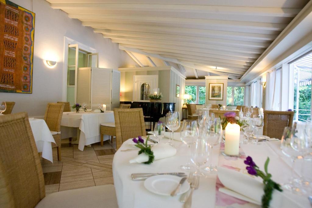 Hotel Restaurant Villa Fayence Wallerfangen Zewnętrze zdjęcie